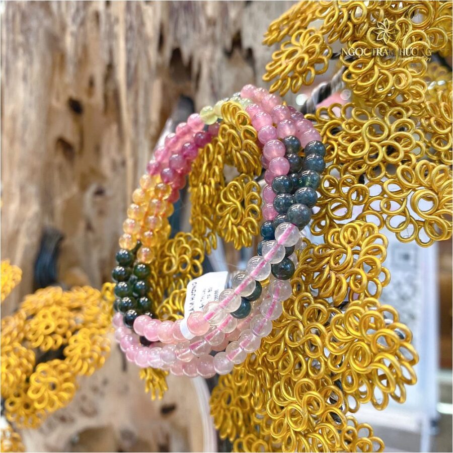 Vòng trầm hương từ thiên nhiên - Ngọc Trầm Hương Chuỗi đá tourmaline 5 li tròn tự nhiên