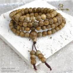Vòng trầm hương từ thiên nhiên - Ngọc Trầm Hương