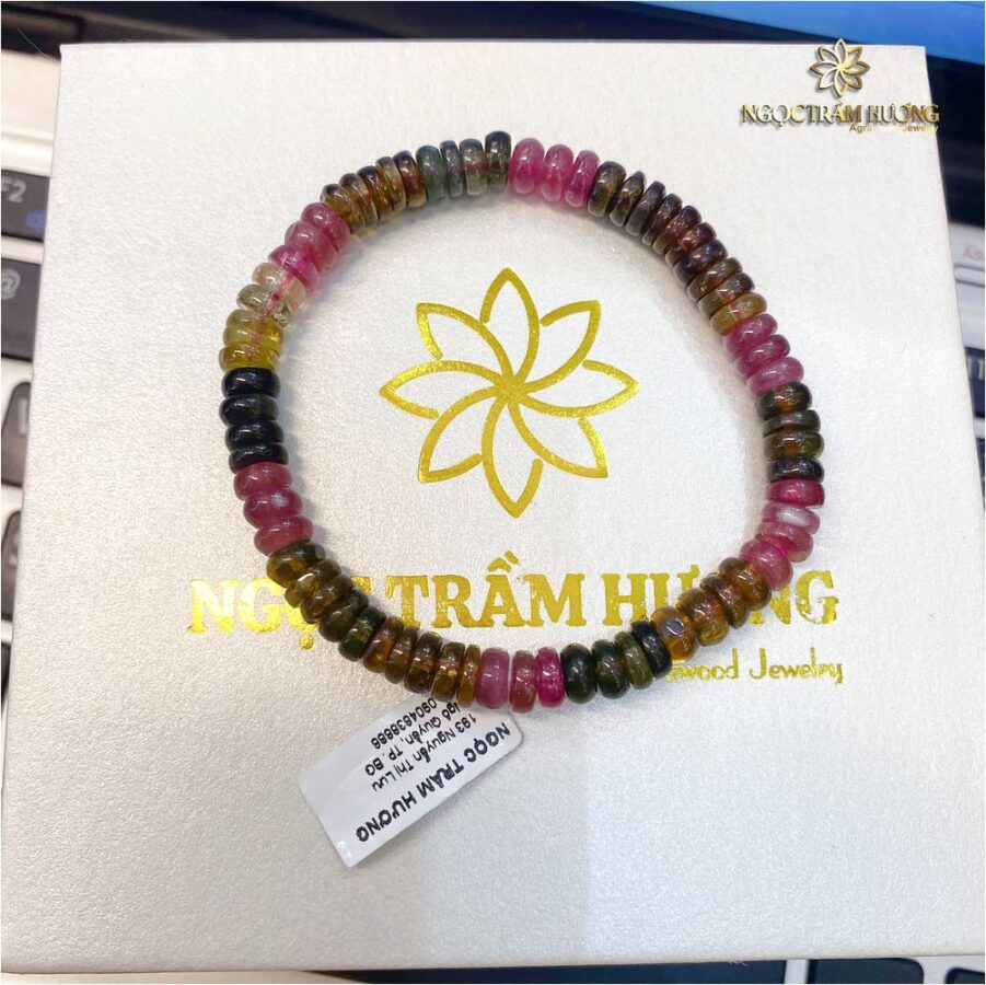 Vòng trầm hương từ thiên nhiên - Ngọc Trầm Hương Vòng tay đá Tourmaline 7li dẹt